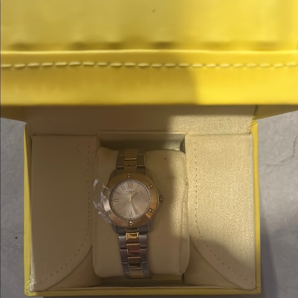 Invicta Gold and Silver Watch Timeless Elegance